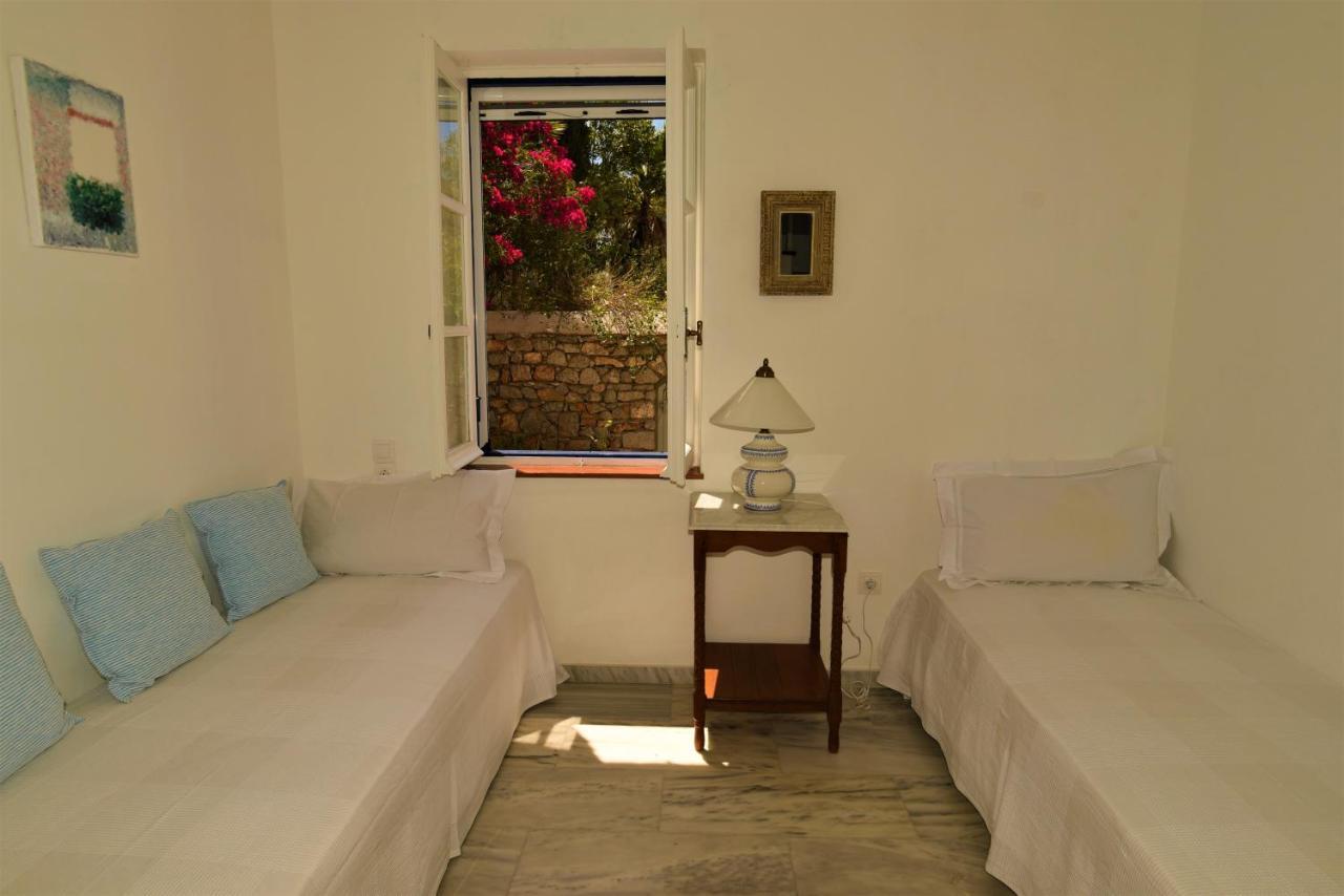 Villa Sunset Hydra ภายนอก รูปภาพ